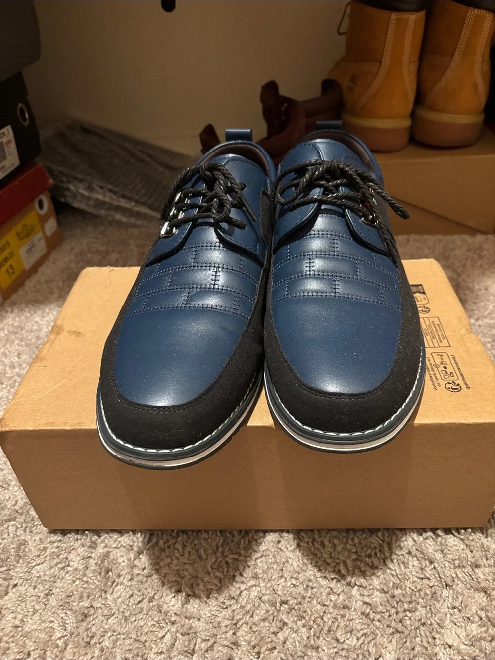 Casual Men's Navy and Black Lace-Up Sneakers
